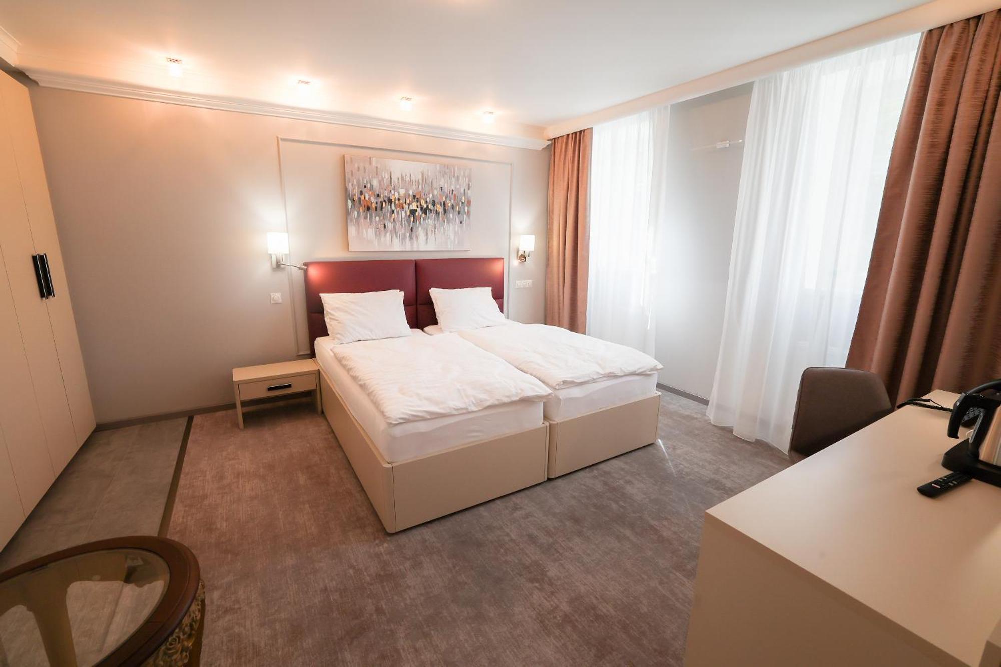 Boutique Hotel Ambiente ****+ Karlovy Vary Eksteriør bilde
