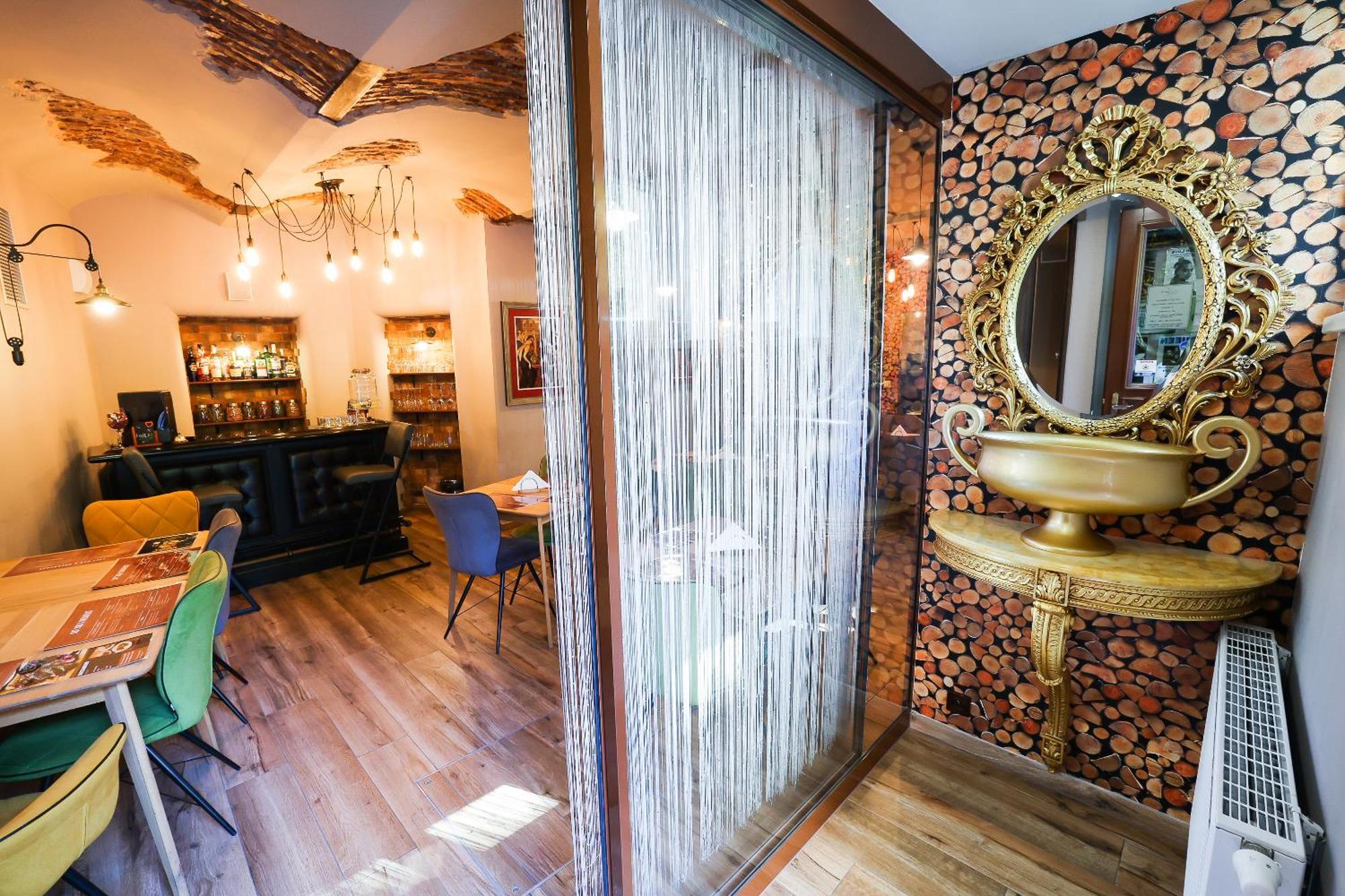 Boutique Hotel Ambiente ****+ Karlovy Vary Eksteriør bilde
