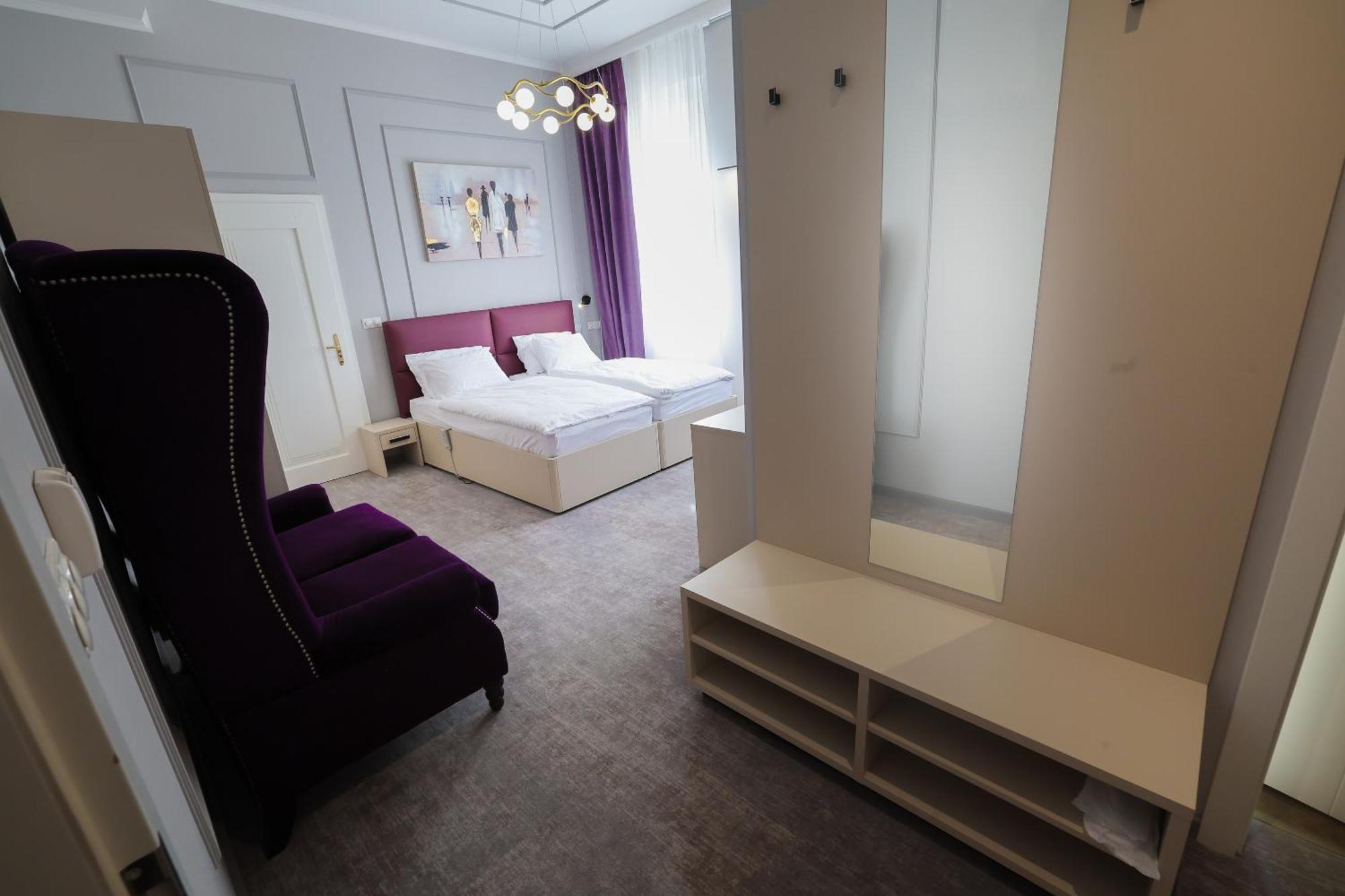 Boutique Hotel Ambiente ****+ Karlovy Vary Eksteriør bilde
